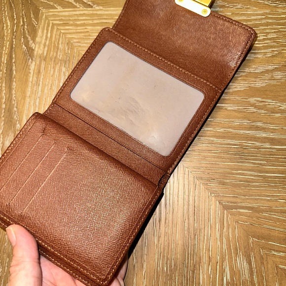 Louis Vuitton Monogramed Joey Wallet - Picture 9 of 9